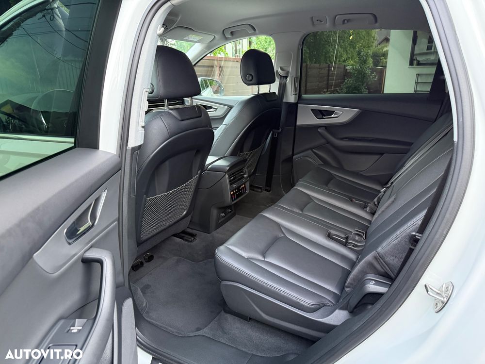 Audi Q7 3.0 45 TDI quattro Tiptronic MHEV S Line - 16