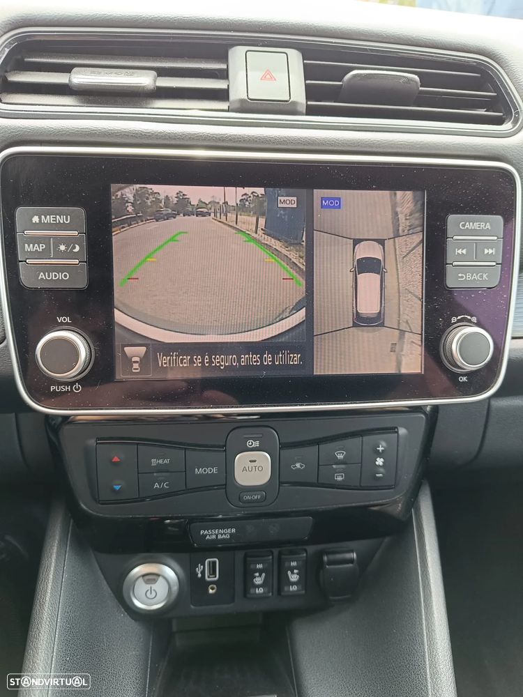 Nissan Leaf 40 kWh Tekna - 13