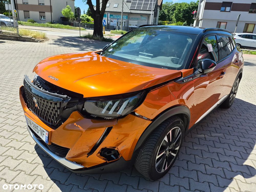 Peugeot 2008 - 9