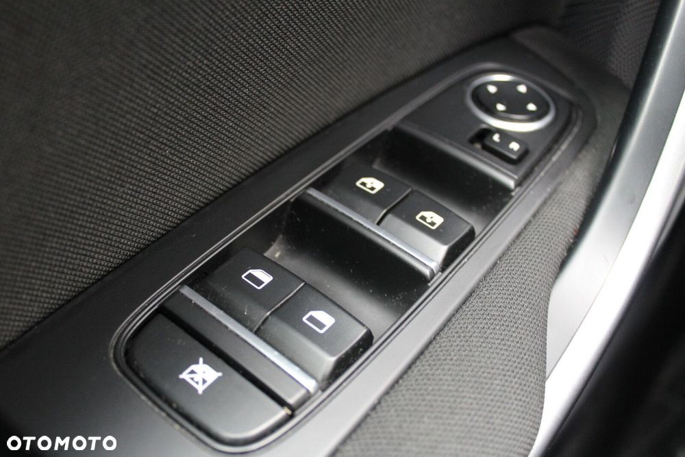 Kia XCeed - 22