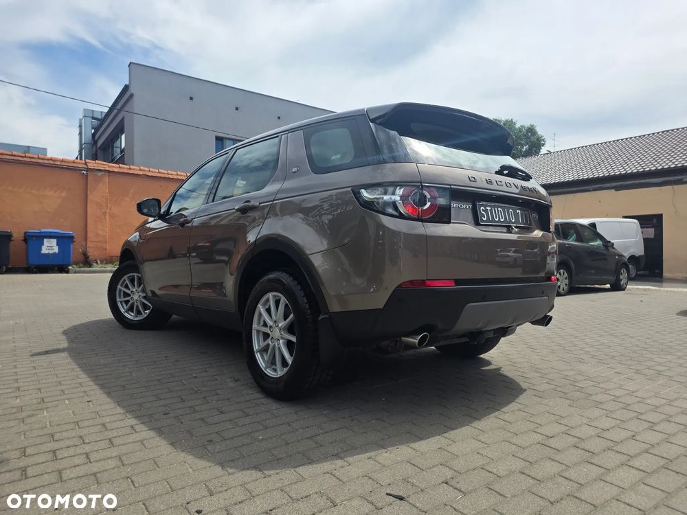 Land Rover Discovery Sport - 13