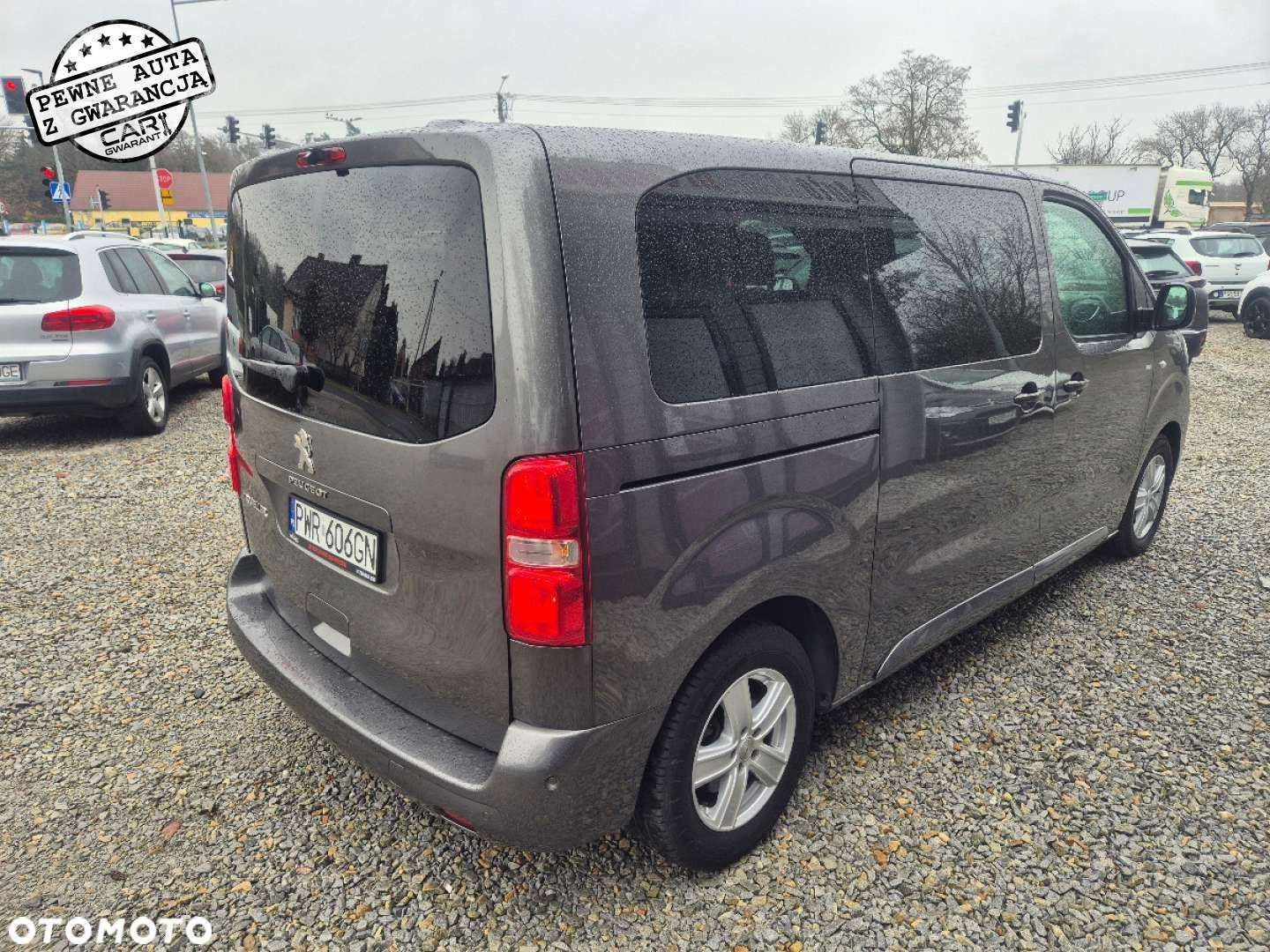 Peugeot Traveller - 6