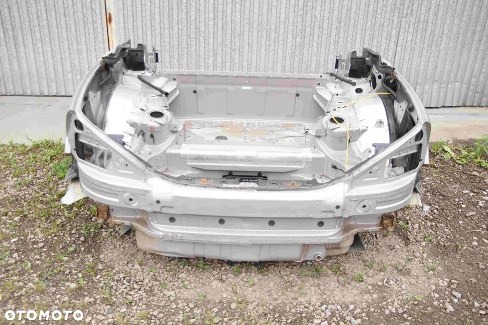 CWIARTKA BŁOTNIK PRAWY LEWY MERCEDES SL R230 KOLOR 744