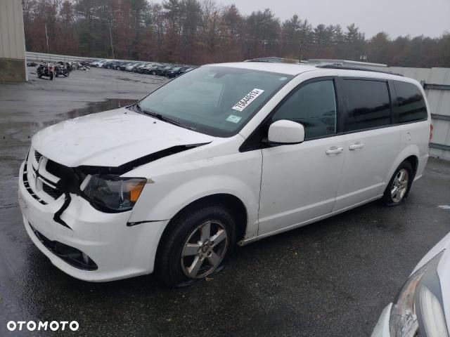 Dodge Grand Caravan 3.6 R/T - 39