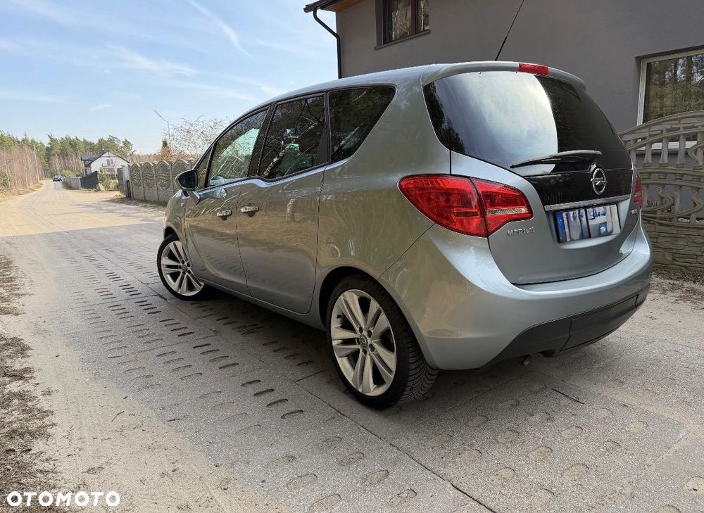 Opel Meriva 1.7 CDTI Automatik Edition - 4