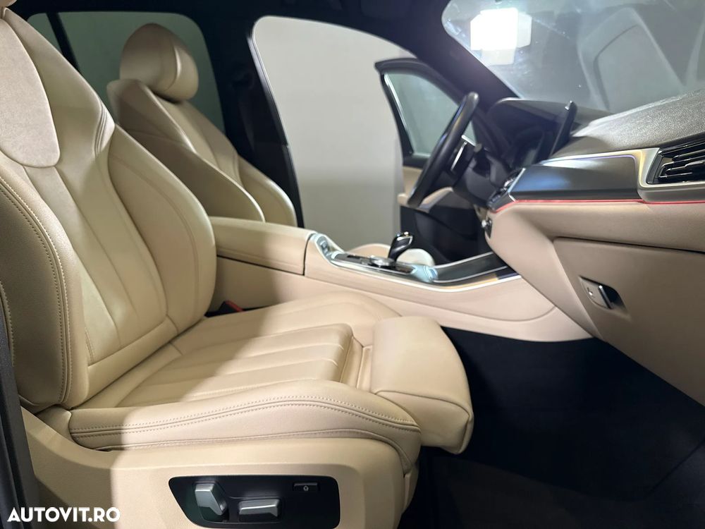 BMW X5 2022 — imagine 11