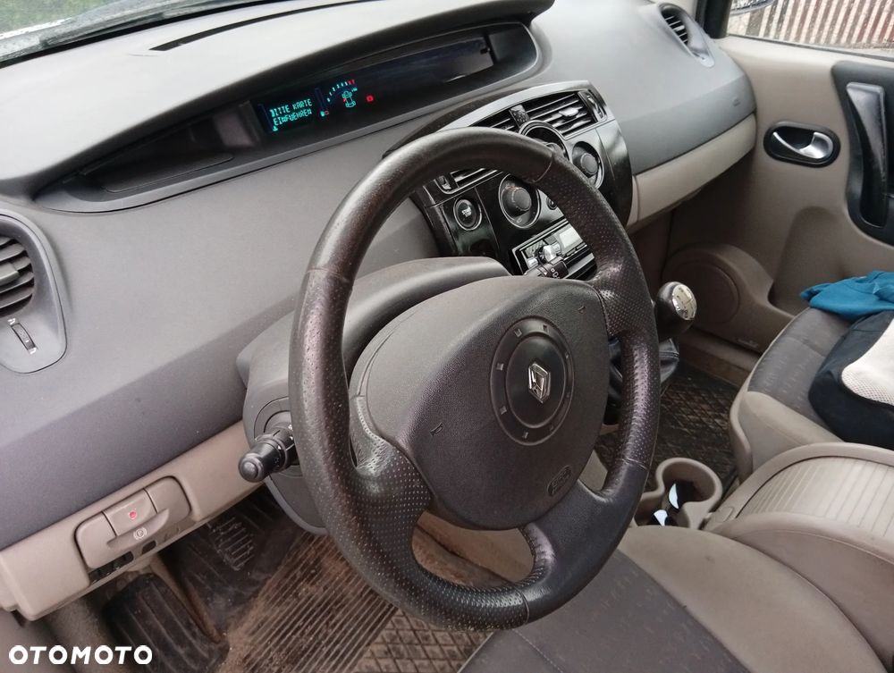 Renault Scenic 1.6 Confort Authentique - 5