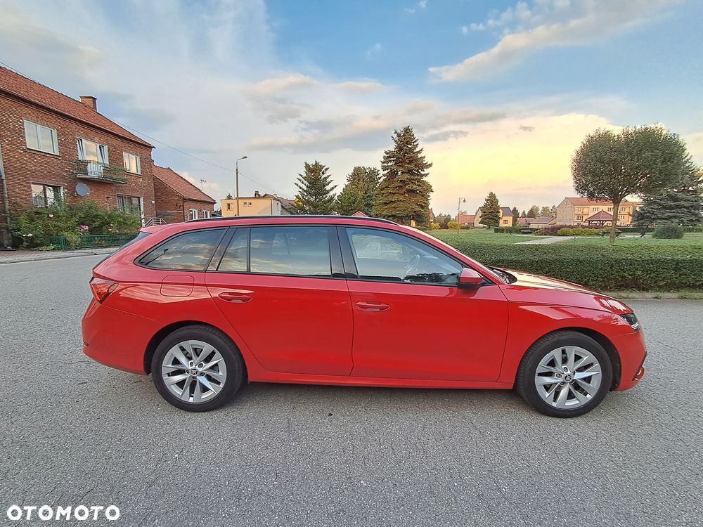 Skoda Octavia 1.5 TSI ACT Active - 8