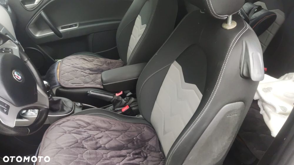 Alfa Romeo Mito 1.4 TB MultiAir Distinctive S&S - 16