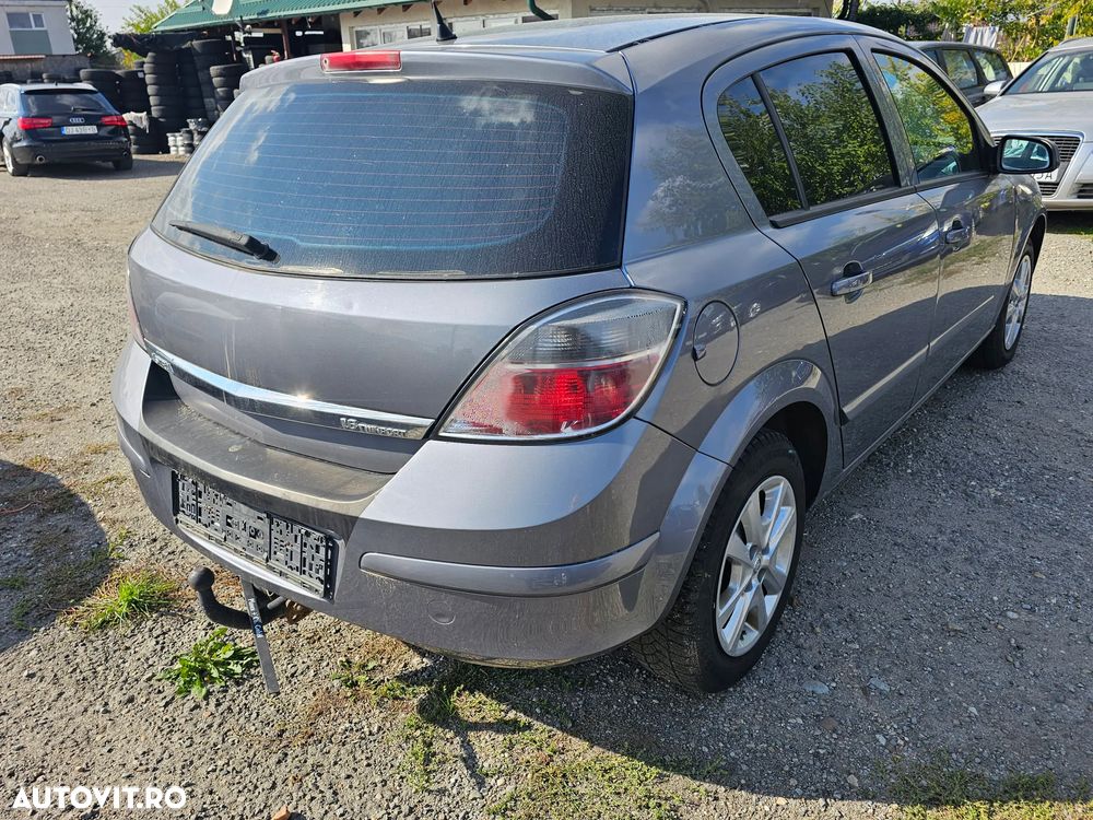 Opel Astra - 4