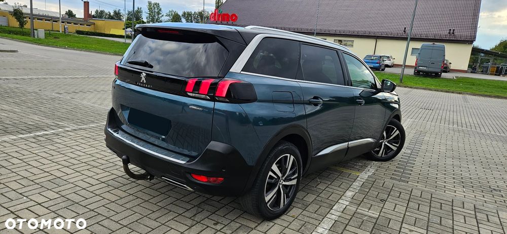 Peugeot 5008 - 4