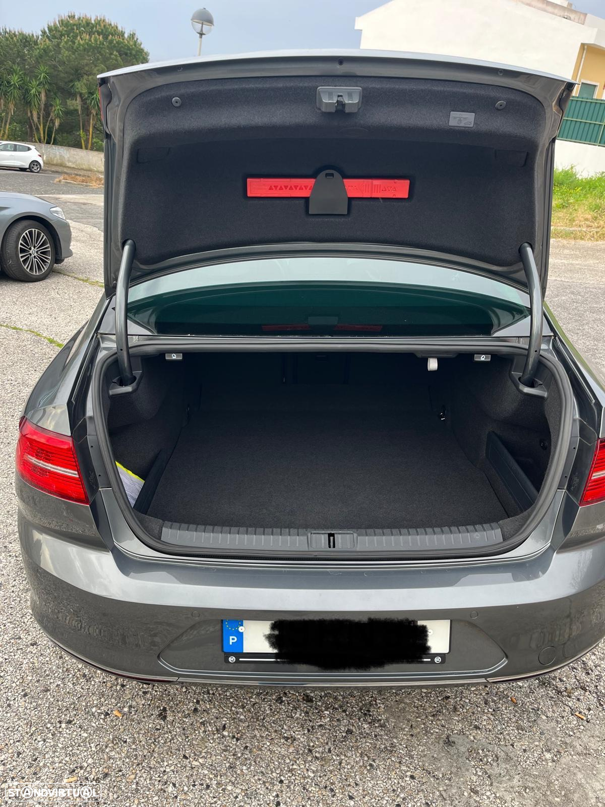 VW Passat 2.0 TDI Highline DSG - 7