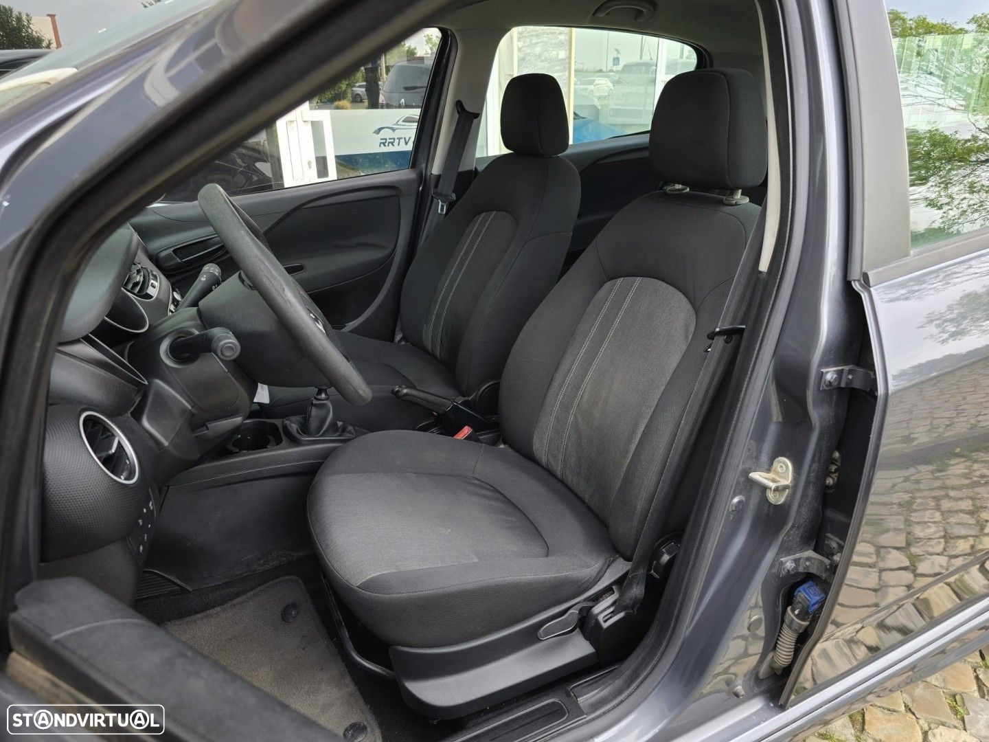 Fiat Punto 1.2 Young S&S - 7