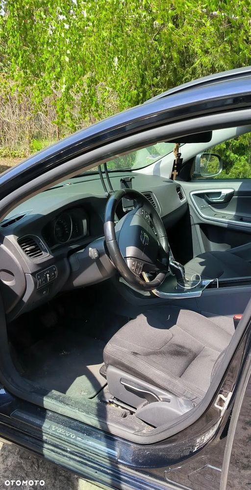 Volvo V60 D3 Drive-E Base - 4