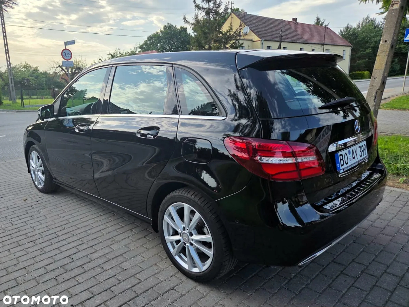 Mercedes-Benz Klasa B 180 Urban - 6