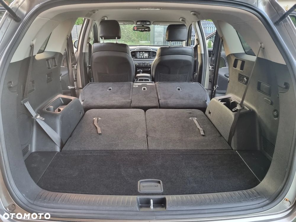 Kia Sorento - 22