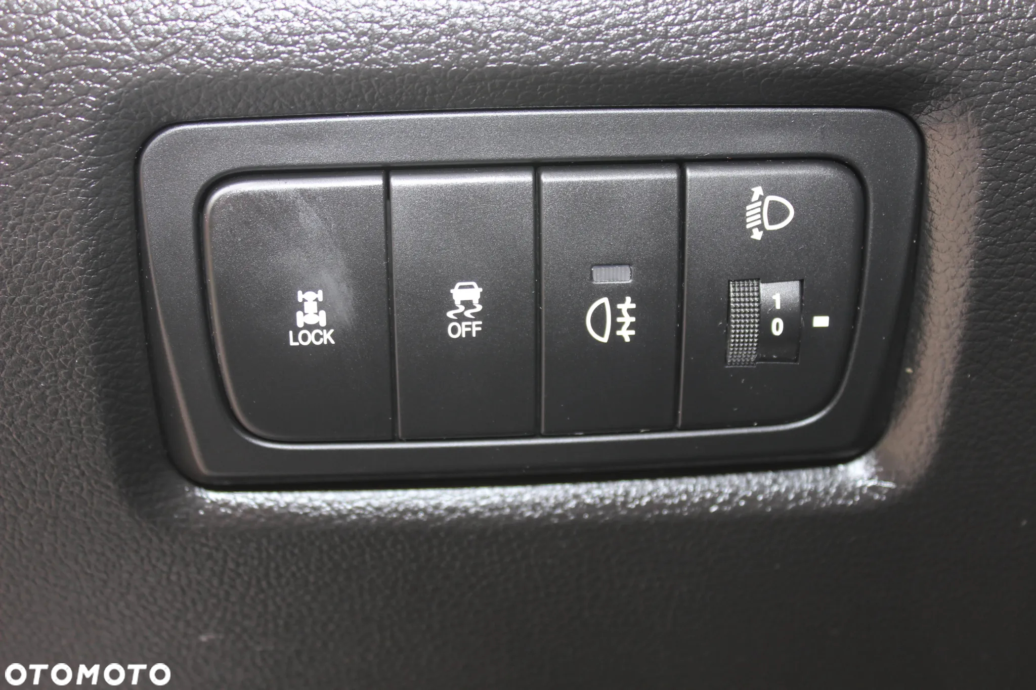 SsangYong/KGM Korando 2.0 E-XDi DPF 4WD Automatik Sapphire - 13