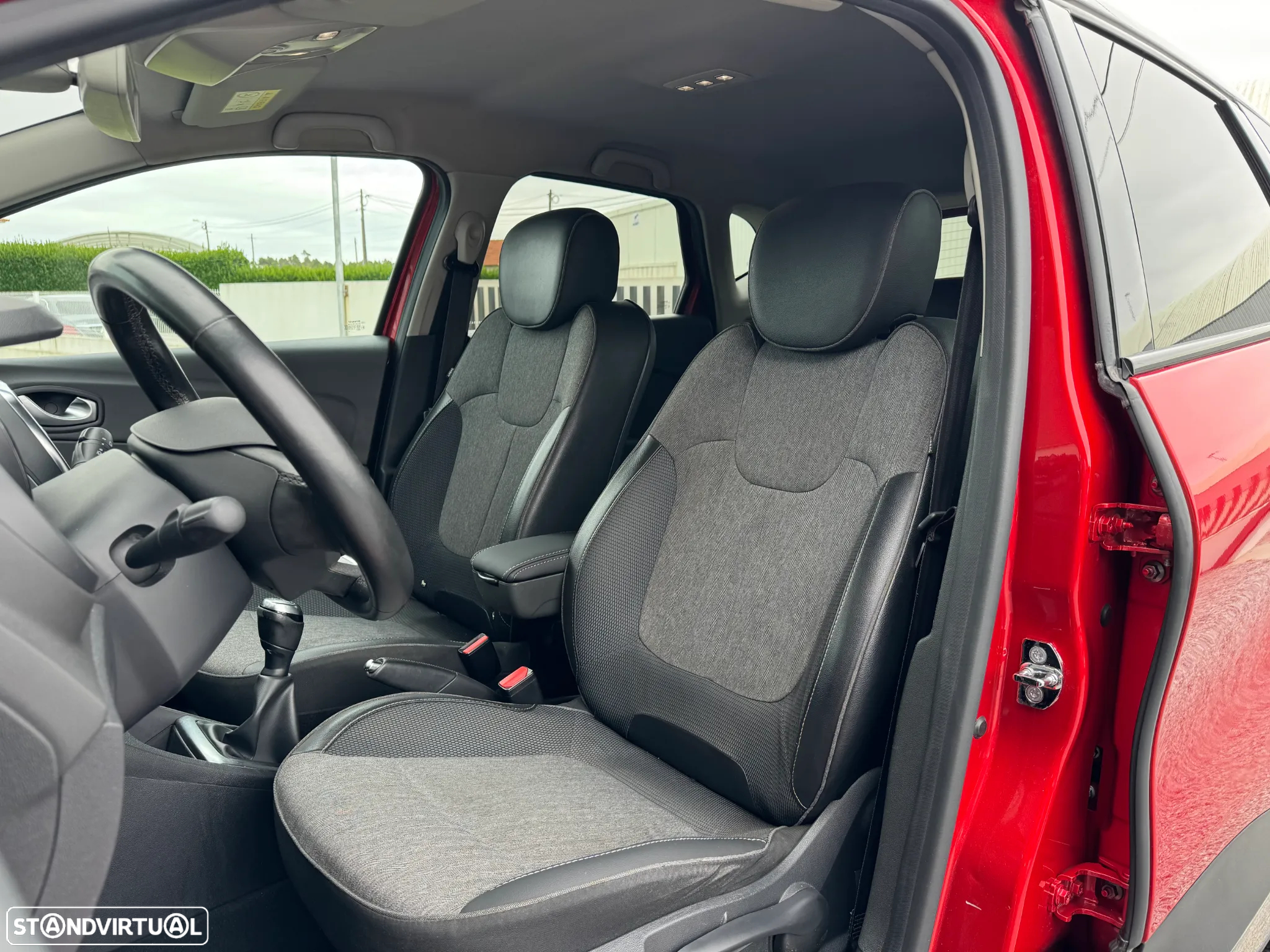 Renault Captur (ENERGY) TCe 90 INTENS - 6