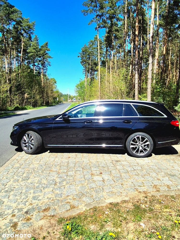 Mercedes-Benz Klasa E 350 d 4Matic 9G-TRONIC - 2