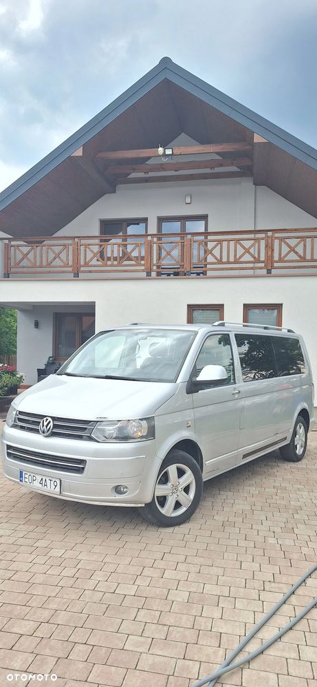 Volkswagen Caravelle - 3