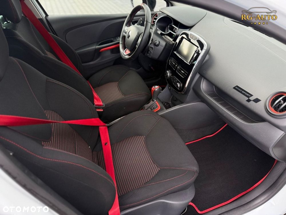 Renault Clio - 31