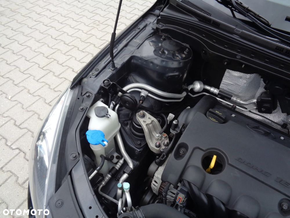 Hyundai i30 i30cw 1.4 Edition Plus - 26