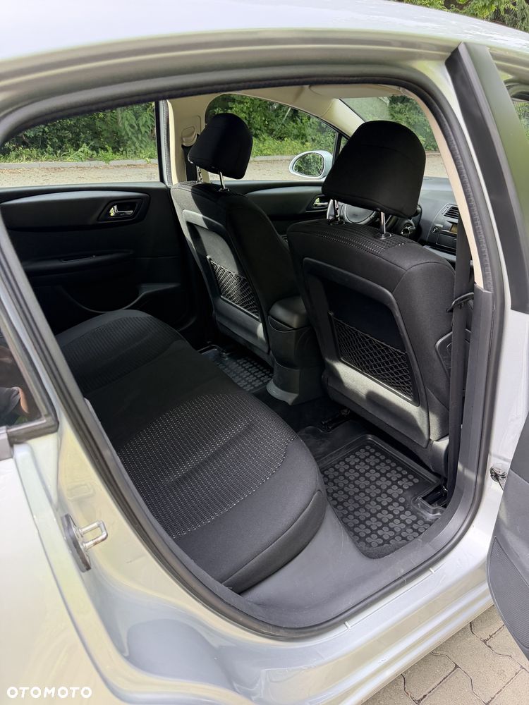 Citroën C4 1.6 VTi Equilibre - 17