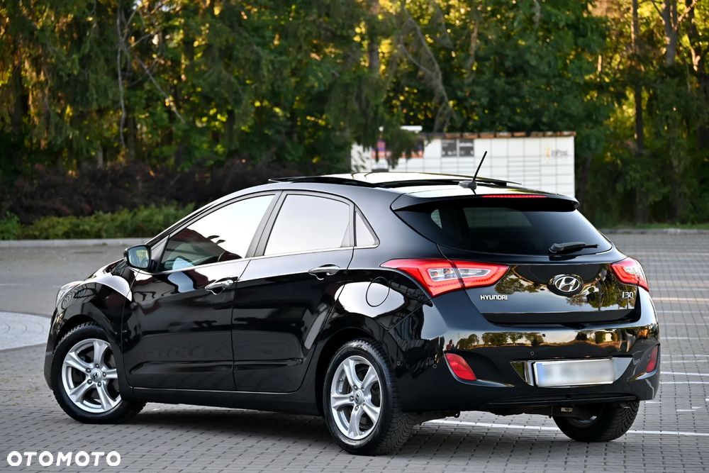 Hyundai i30 1.6 GDI DCT Premium - 17
