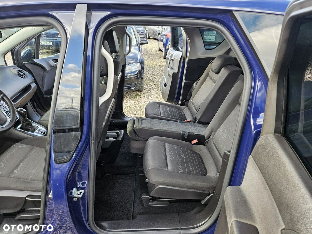 Opel Meriva - 9