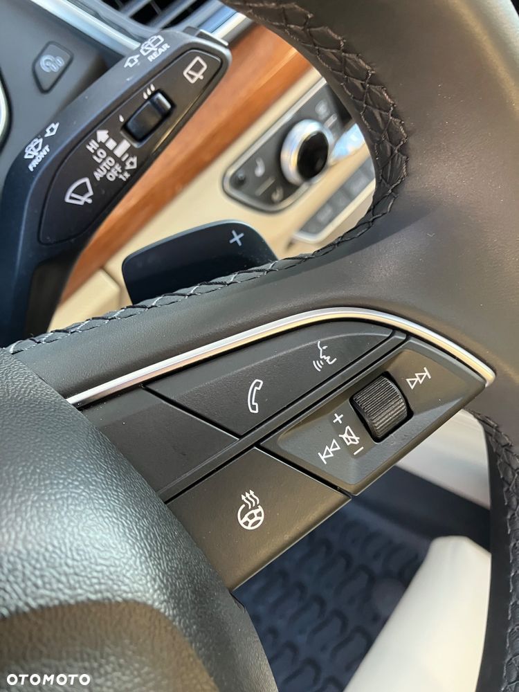 Audi Q5 40 TFSI quattro S tronic - 24