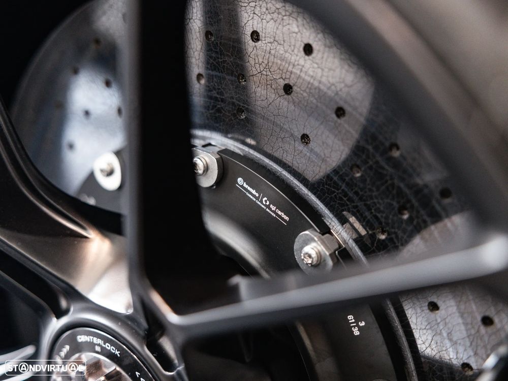 Porsche 911 (992) - 17