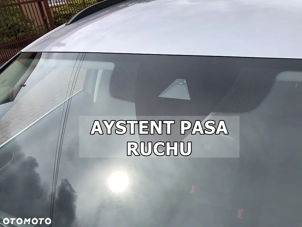 Volkswagen Passat 2.0 TDI EVO Business DSG - 27