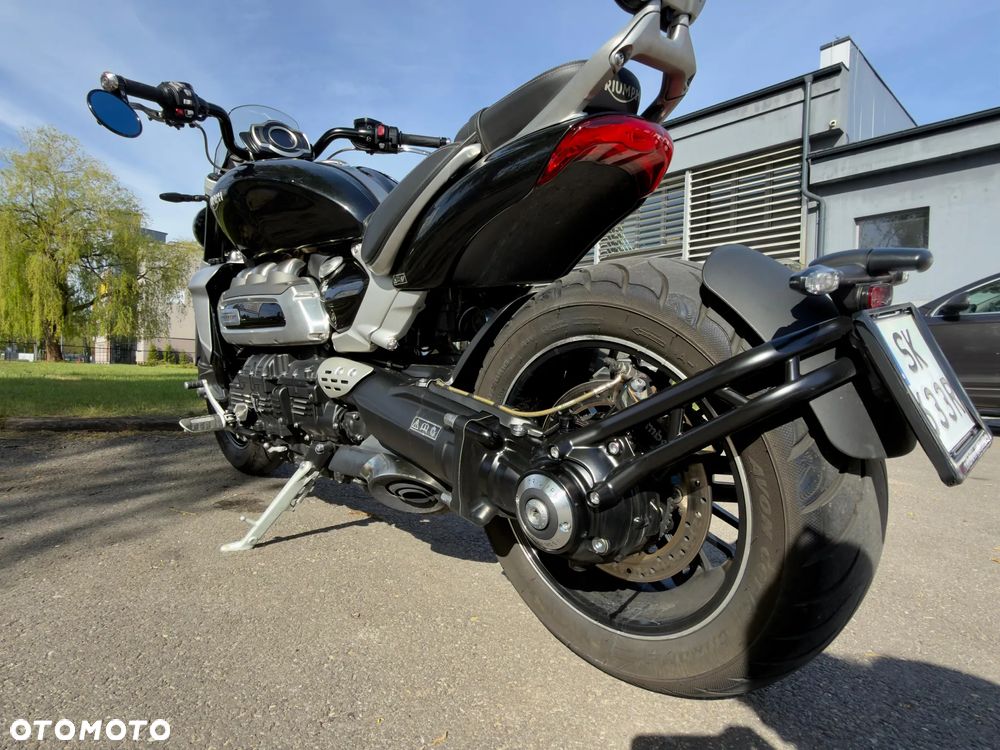 Triumph Rocket - 3