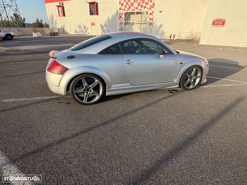 Audi TT Coupé 1.8 T - 4
