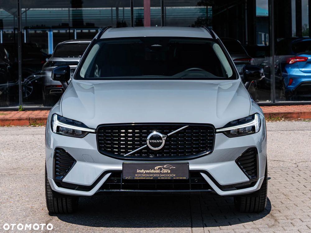 Volvo XC 60 B4 B Plus Dark - 15