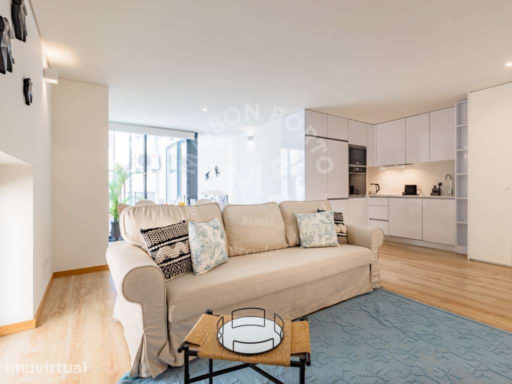 Apartamento T1 com Varanda Totalmente Equipado e Mobilado no Bonfim... - Grande imagem: 4/30