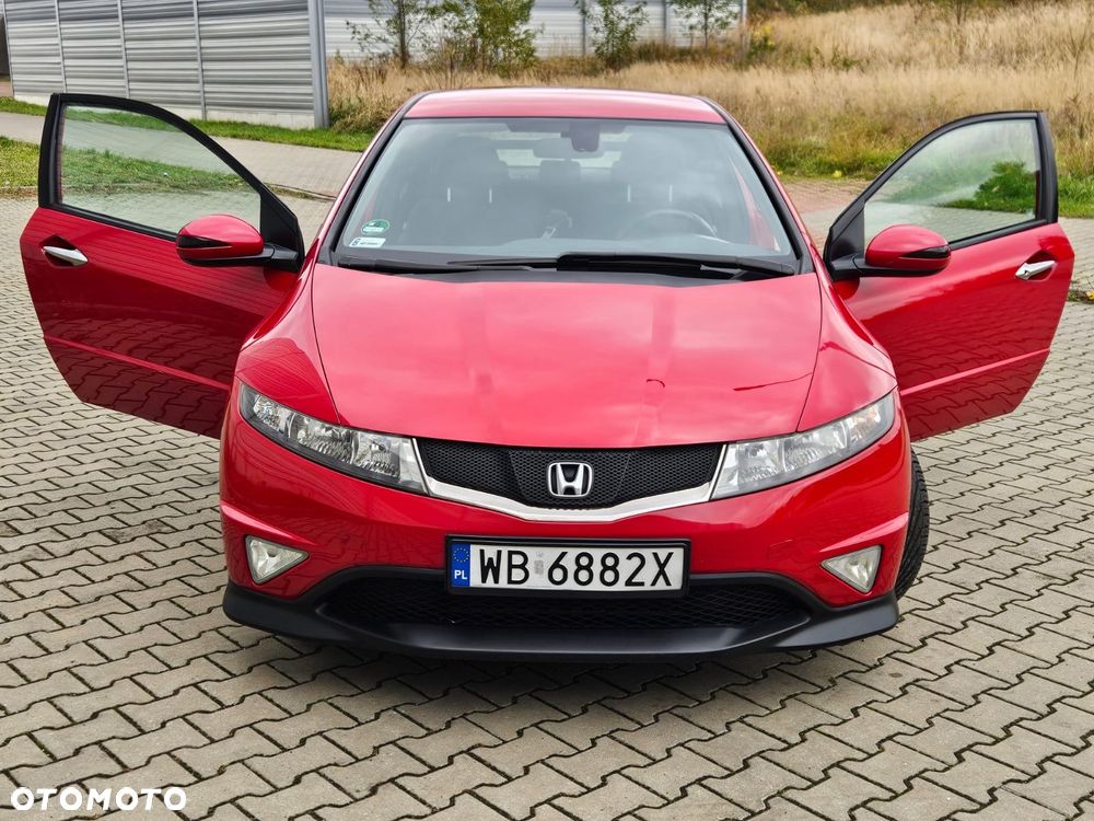 Honda Civic 1.8 LX Coupe - 1