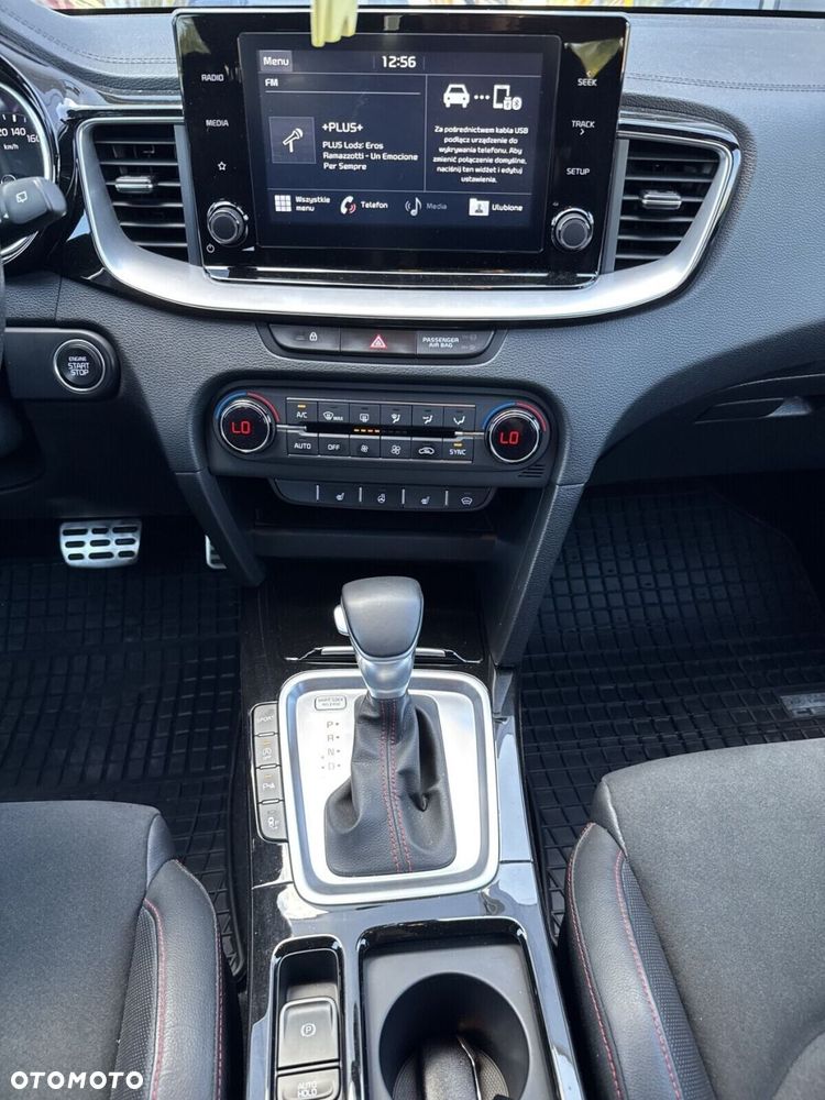 Kia ProCeed 1.6 T-GDI GT DCT - 25