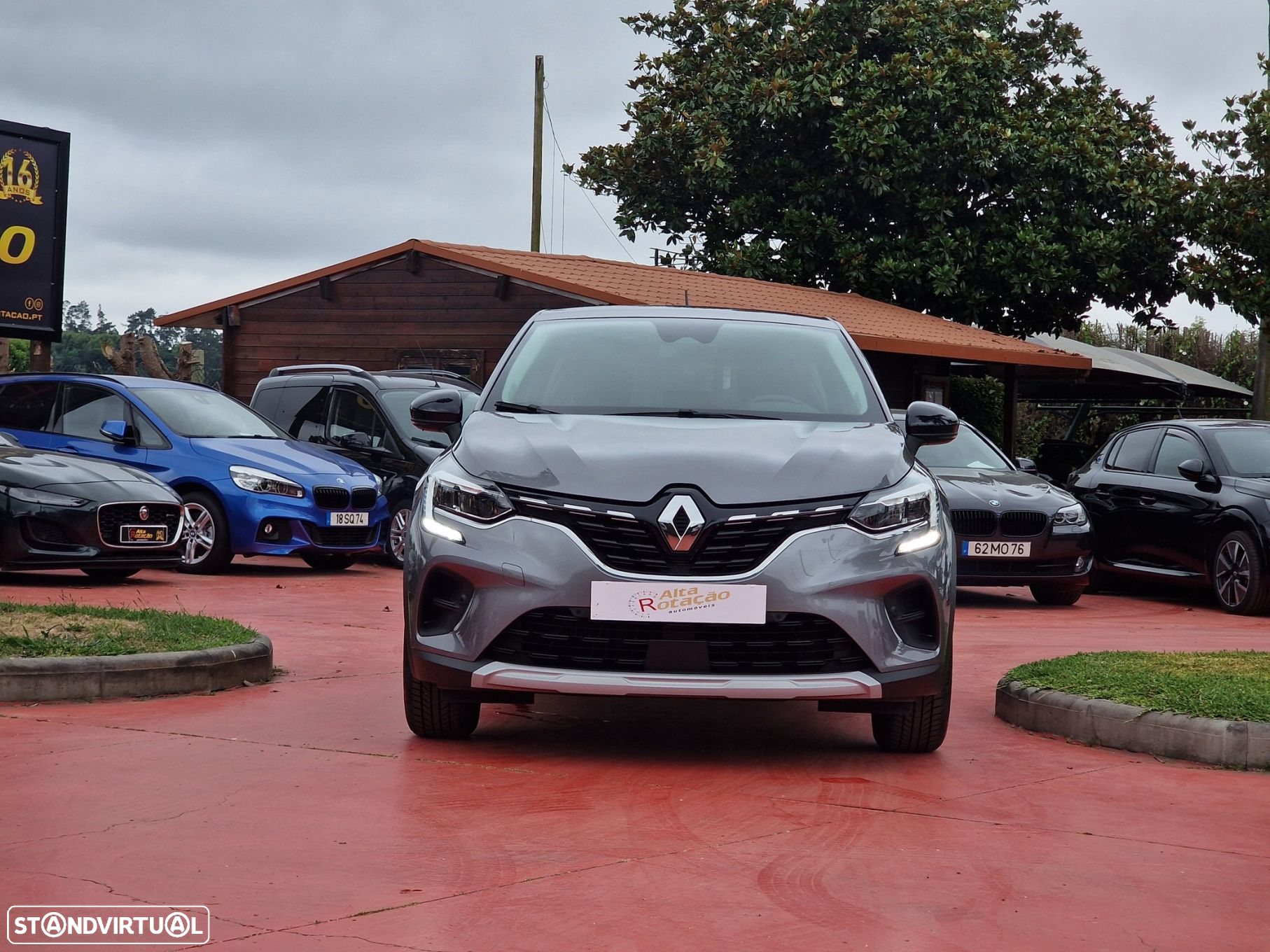 Renault Captur 1.0 TCe Exclusive - 2