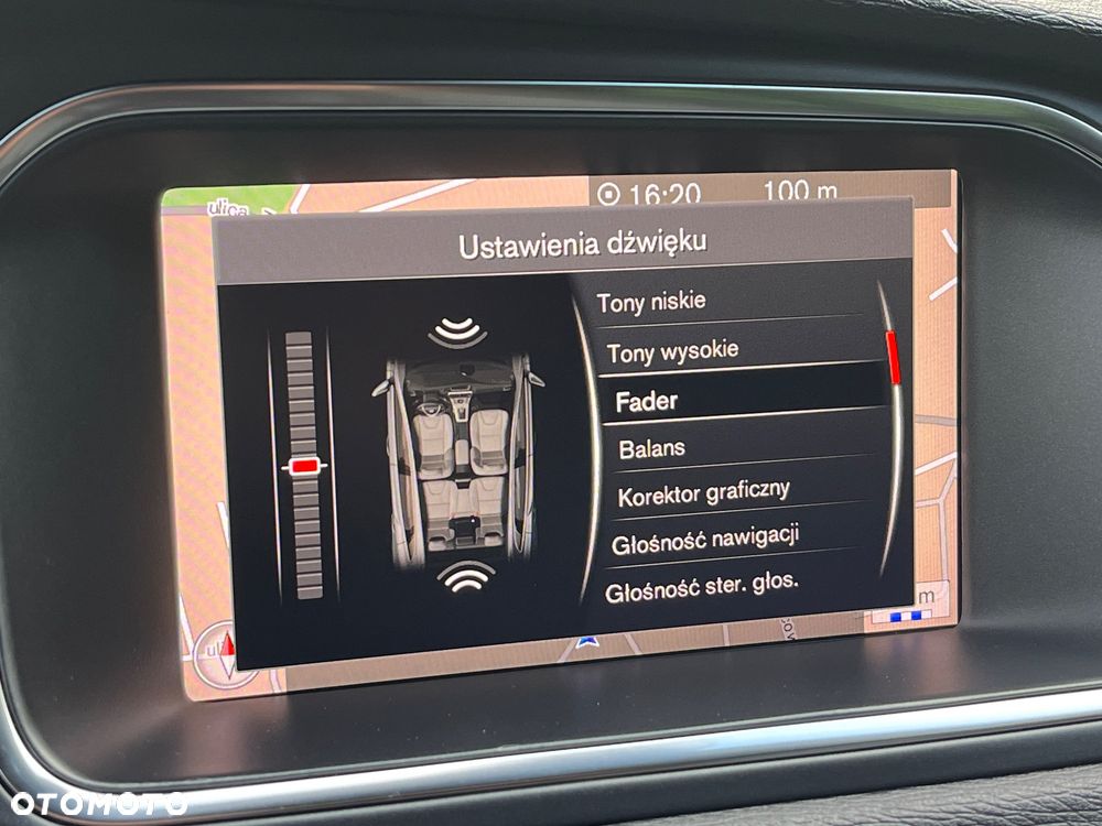 Volvo V40 T3 Drive-E Inscription - 24