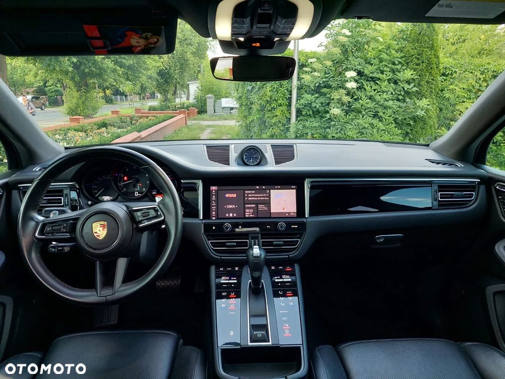 Porsche Macan - 29