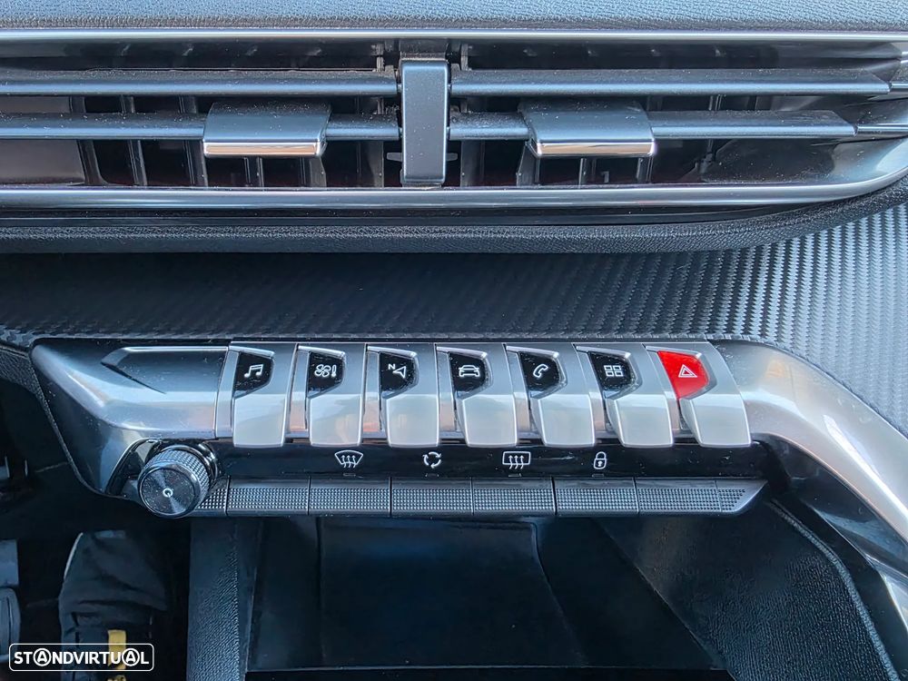 Peugeot 3008 PureTech 130 Stop & Start GPF Active - 13