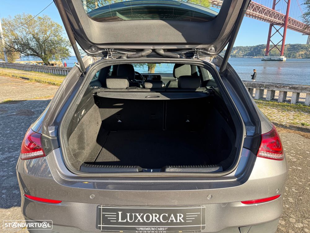 Mercedes-Benz CLA 180 d Shooting Brake Progressive - 29