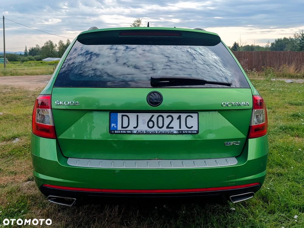 Skoda Octavia 2.0 TDI RS - 8