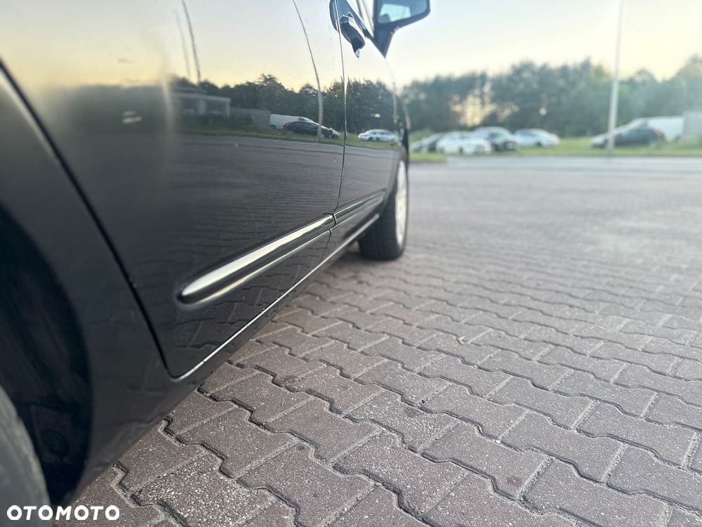 Kia Carens 2.0 CRDi Freedom - 29