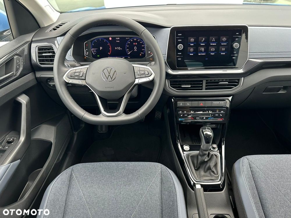 Volkswagen T-Cross - 19