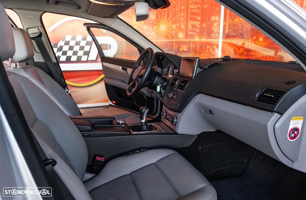 Mercedes-Benz C 220 CDi Avantgarde - 21