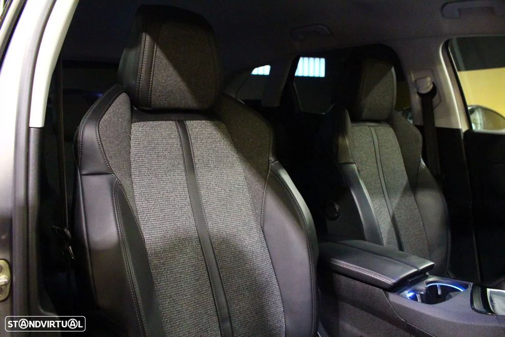 Peugeot 3008 1.5 BlueHDi Allure - 18