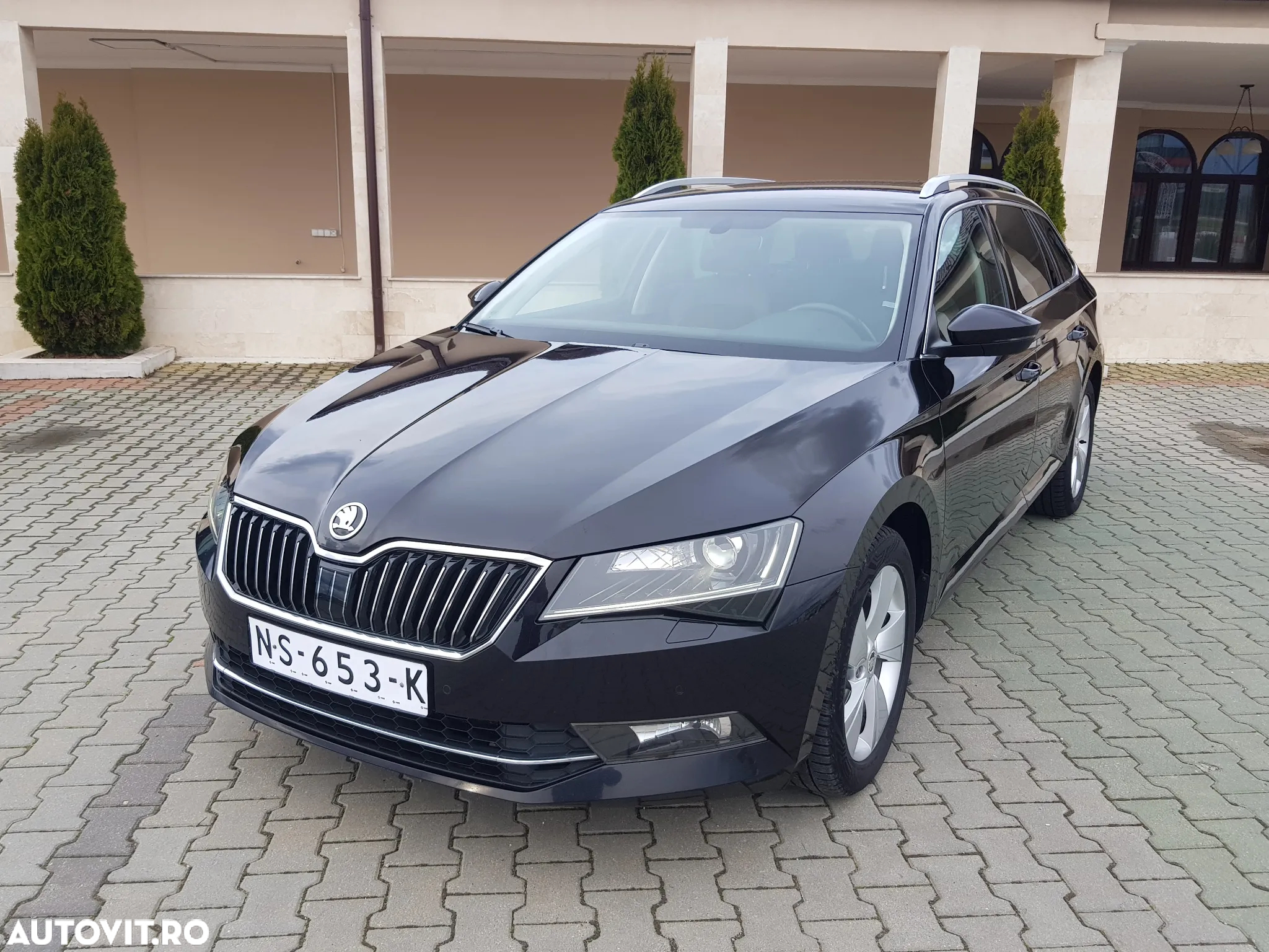 Skoda Superb 2.0 TDI Style - 2