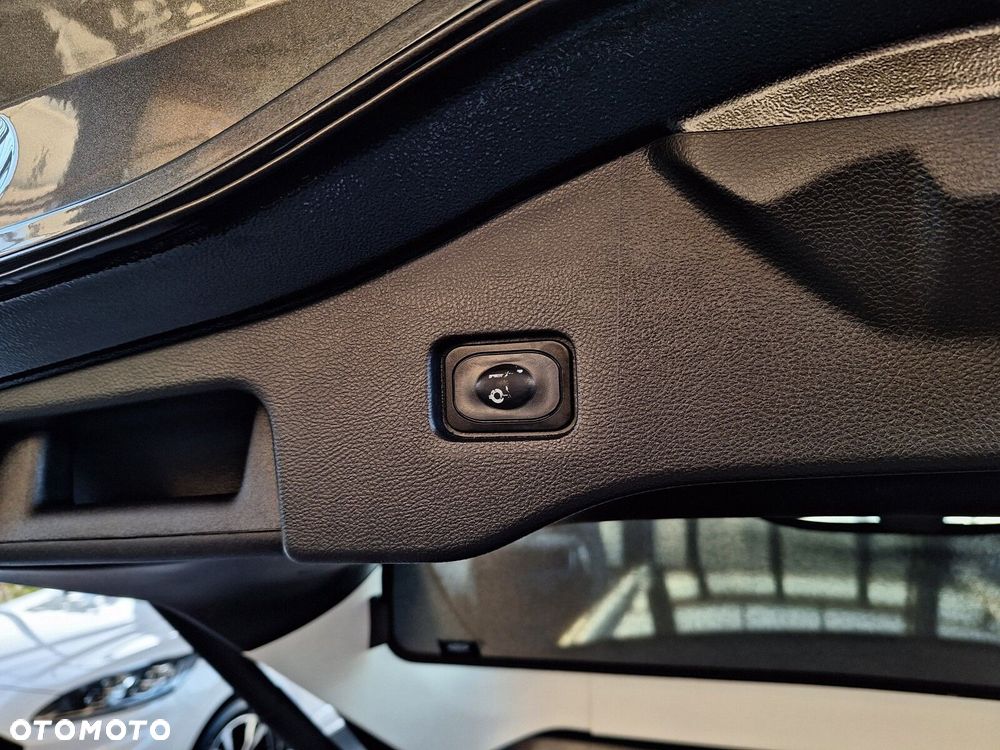 Ford Mondeo 2.0 EcoBlue Trend - 18